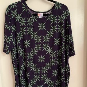 LuLaRoe Irma Tunic